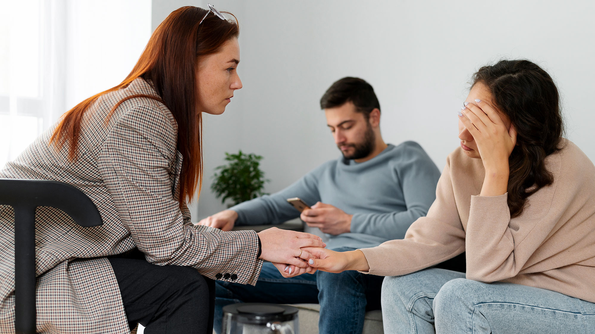 Psychiatrist Dubai Explains Signs You Need Mental Care