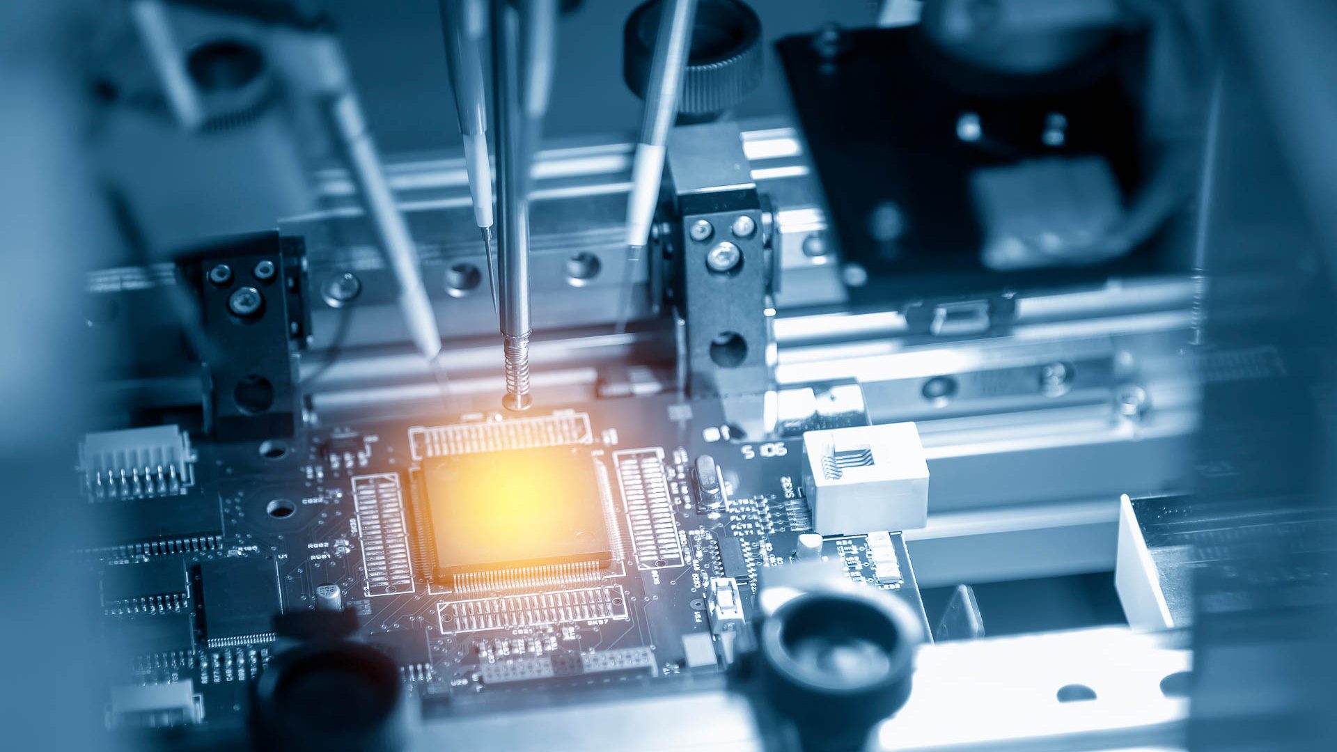 PCB Assembly Services with End-to-End Electronics Manufacturing Support